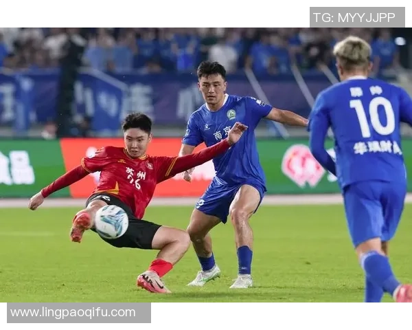 南京城市足球的球星与发展潜力探索如何塑造本土足球辉煌