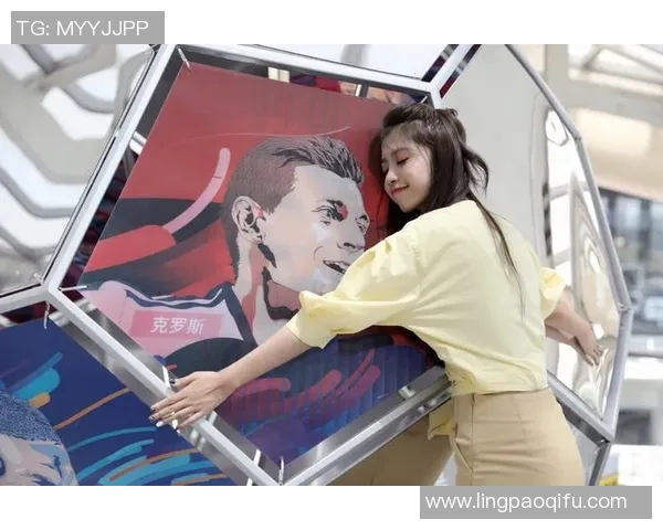 女球迷与足球球星亲密互动瞬间高清图片展现热爱与激情