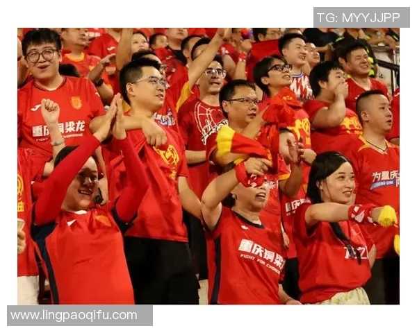 足球之爱：球星们如何用激情与努力诠释对足球的执着与热忱